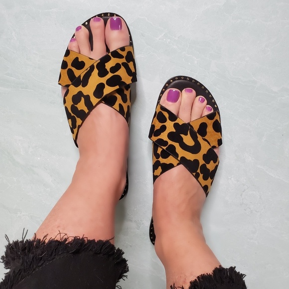 NEW Qupid Kazen Black Leopard Slides - Picture 5 of 8